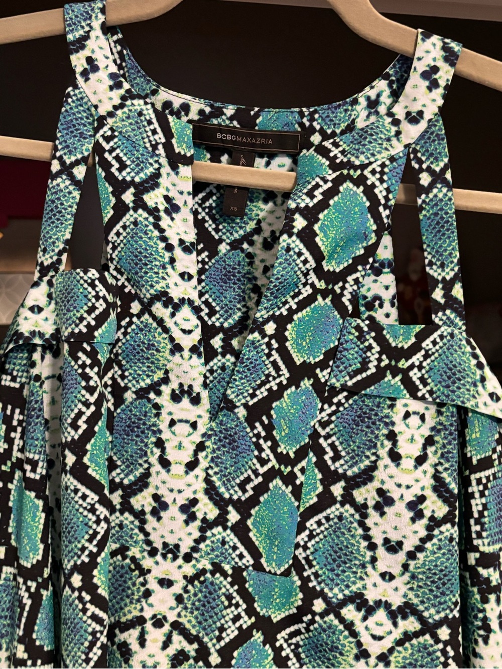 BCBGMaxAzria Teal and Black Snake-Print Cold-Shoulder Top